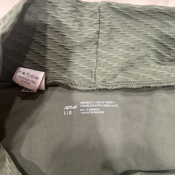 Aerie high waisted cross over bikini bottom large - Picture 3 of 3